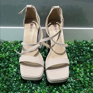 IDIFU Nude Strappy Heels